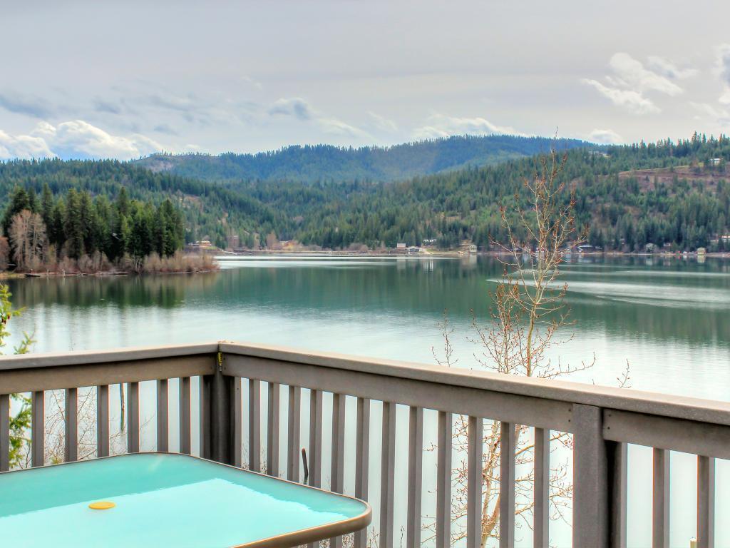 Beautiful Lake Coeur D'Alene Cabin On The Bay Hotel Mica Esterno foto