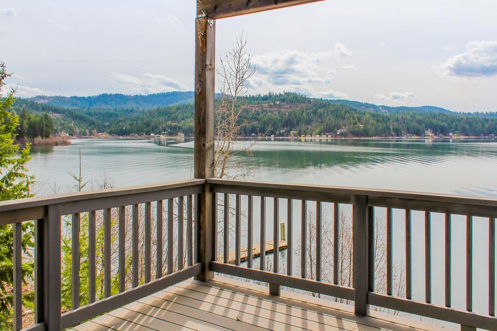 Beautiful Lake Coeur D'Alene Cabin On The Bay Hotel Mica Esterno foto